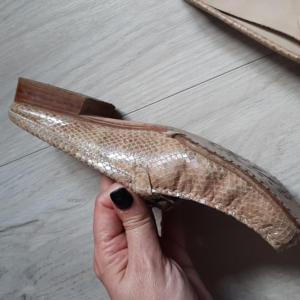 Stuart weitzman gold snake print leather slip on. 6 - Picture 8 of 10